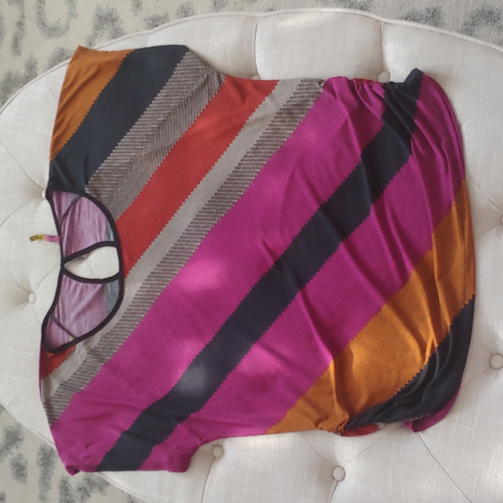 5/$25 Ruched Side Cap Sleev le Diagnol Striped Shirt 1X